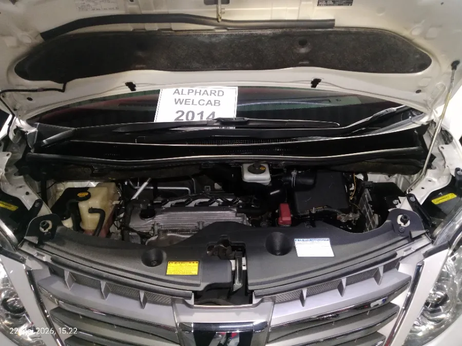 Foto Mobil Bekas Mesin Toyota Alphard 2.4 X tahun 2014