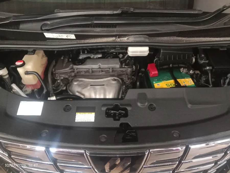 Foto Mobil Bekas Mesin Toyota Alphard 2.5 G tahun 2016