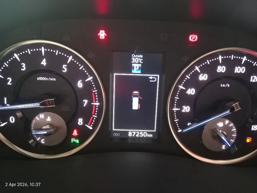 Foto Mobil Bekas Odometer Toyota Alphard 2.5 G tahun 2016