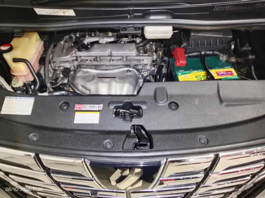 Foto Mobil Bekas Mesin Toyota Alphard 2.5 G tahun 2017