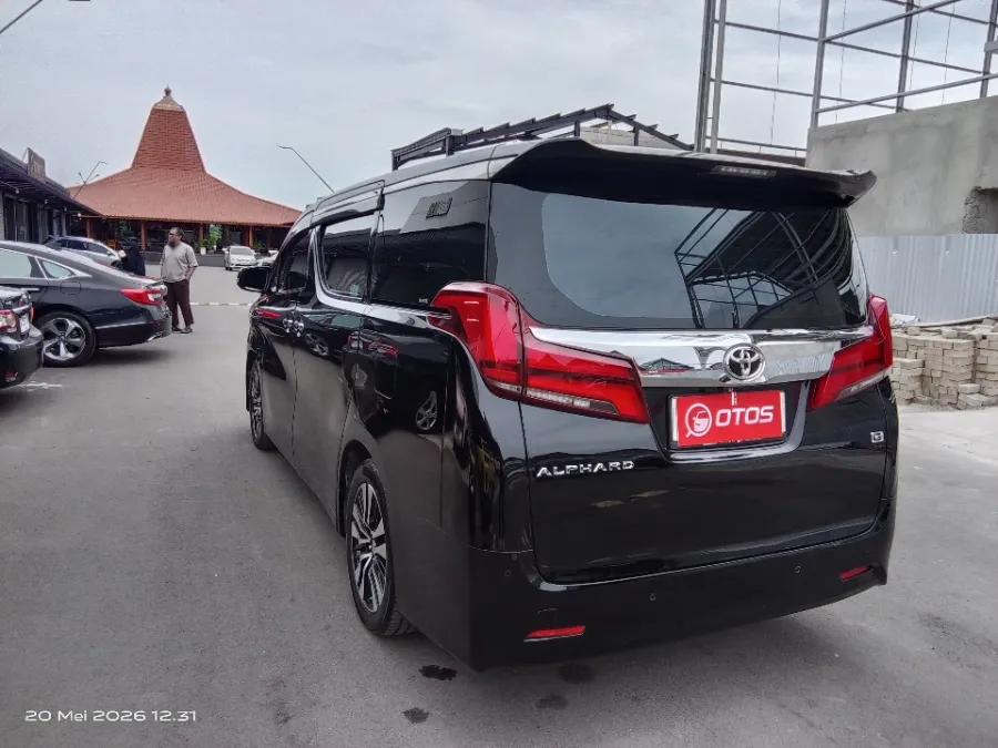 Foto Mobil Bekas Kiri Belakang Toyota Alphard 2.5 G tahun 2018