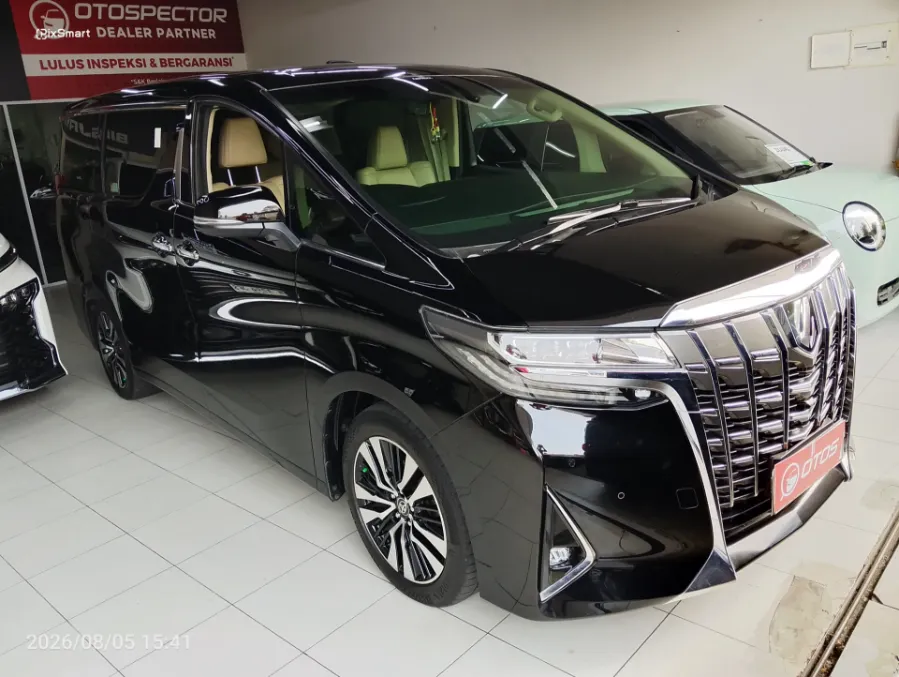 Foto Mobil Bekas Kanan Depan Toyota Alphard 2.5 G tahun 2019