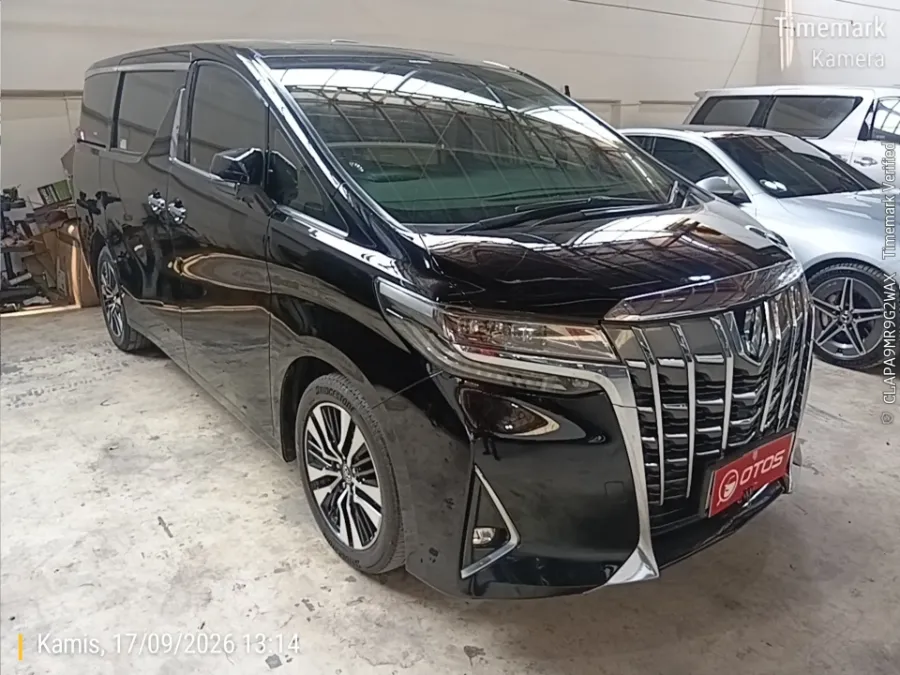 Foto Mobil Bekas Kanan Depan Toyota Alphard 2.5 G tahun 2019