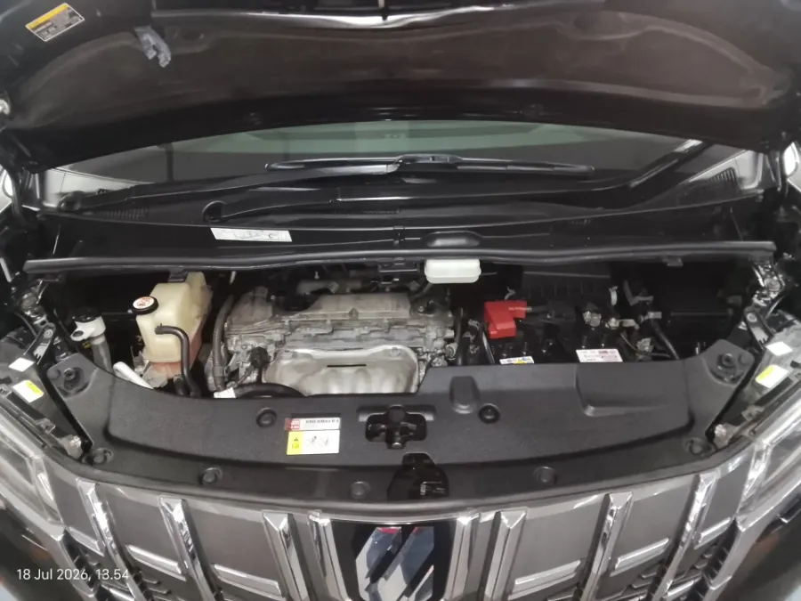 Foto Mobil Bekas Mesin Toyota Alphard 2.5 G tahun 2019