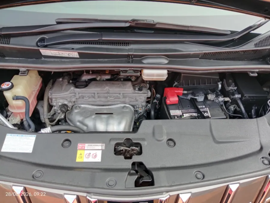 Foto Mobil Bekas Mesin Toyota Alphard 2.5 G tahun 2019