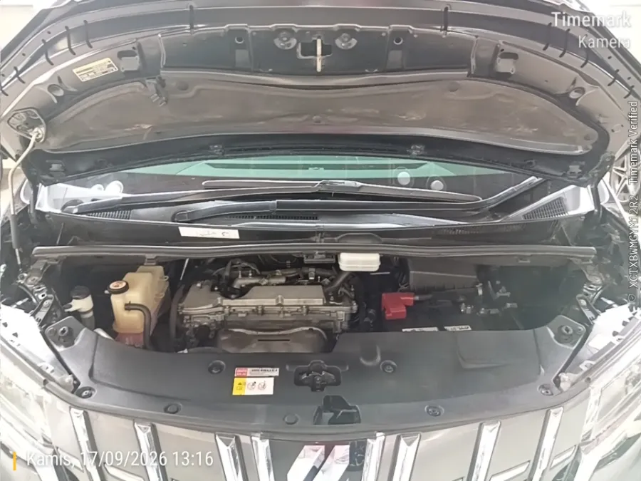 Foto Mobil Bekas Mesin Toyota Alphard 2.5 G tahun 2019
