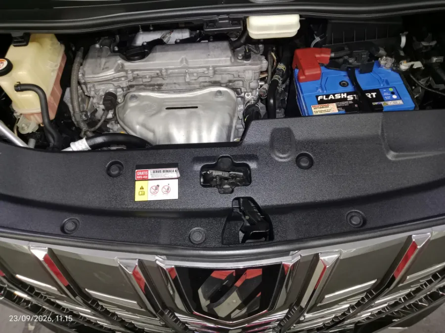 Foto Mobil Bekas Mesin Toyota Alphard 2.5 G tahun 2019