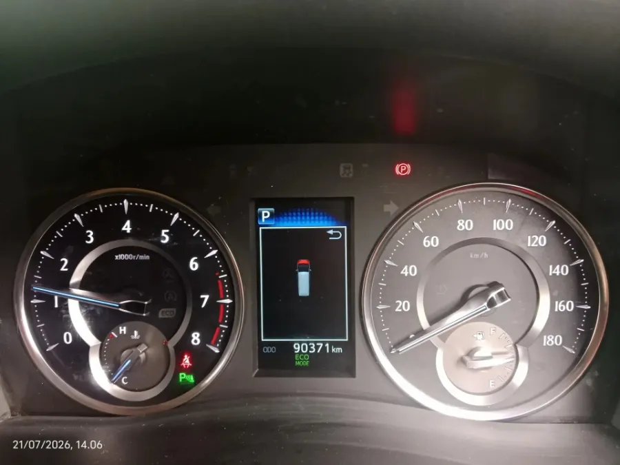 Foto Mobil Bekas Odometer Toyota Alphard 2.5 G tahun 2019
