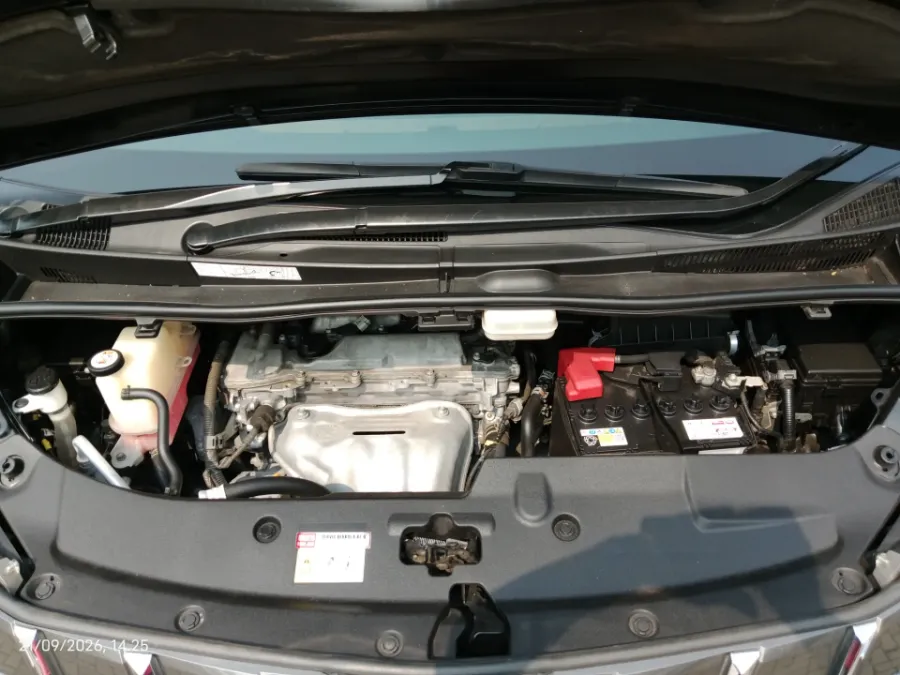 Foto Mobil Bekas Mesin Toyota Alphard 2.5 G tahun 2020