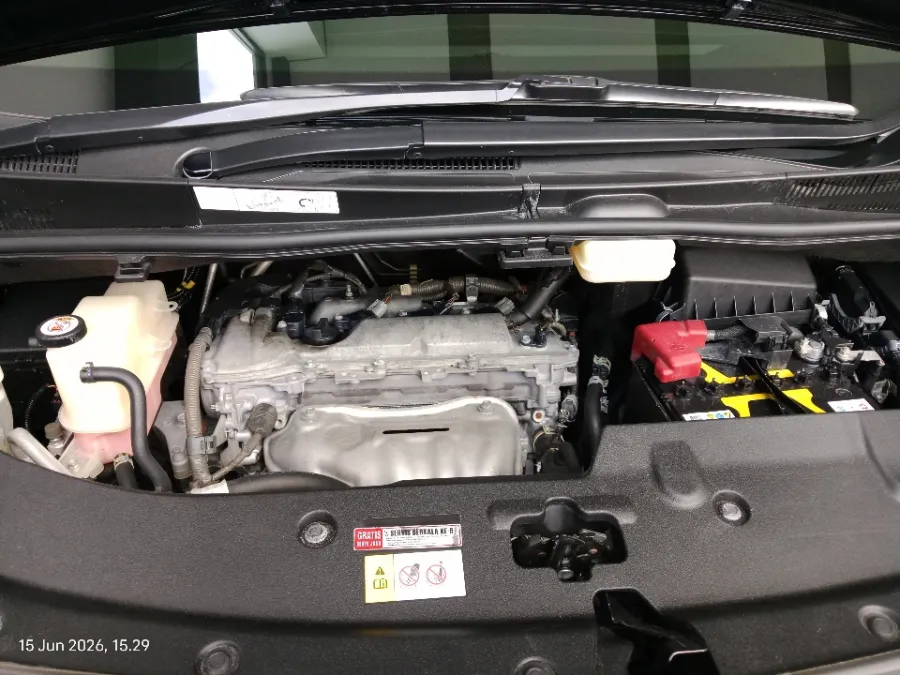 Foto Mobil Bekas Mesin Toyota Alphard 2.5 G tahun 2021