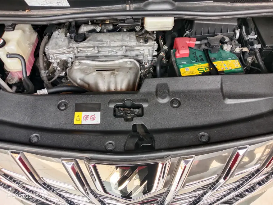 Foto Mobil Bekas Mesin Toyota Alphard 2.5 G tahun 2021