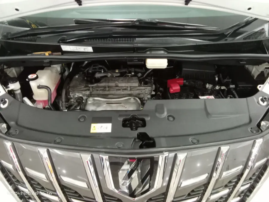 Foto Mobil Bekas Mesin Toyota Alphard 2.5 G tahun 2021