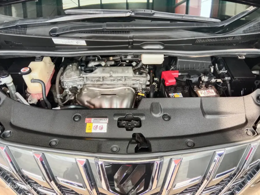 Foto Mobil Bekas Mesin Toyota Alphard 2.5 G tahun 2021