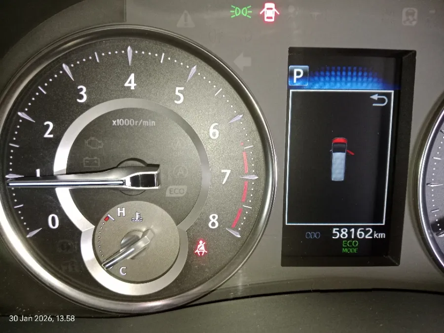 Foto Mobil Bekas Odometer Toyota Alphard 2.5 G tahun 2021