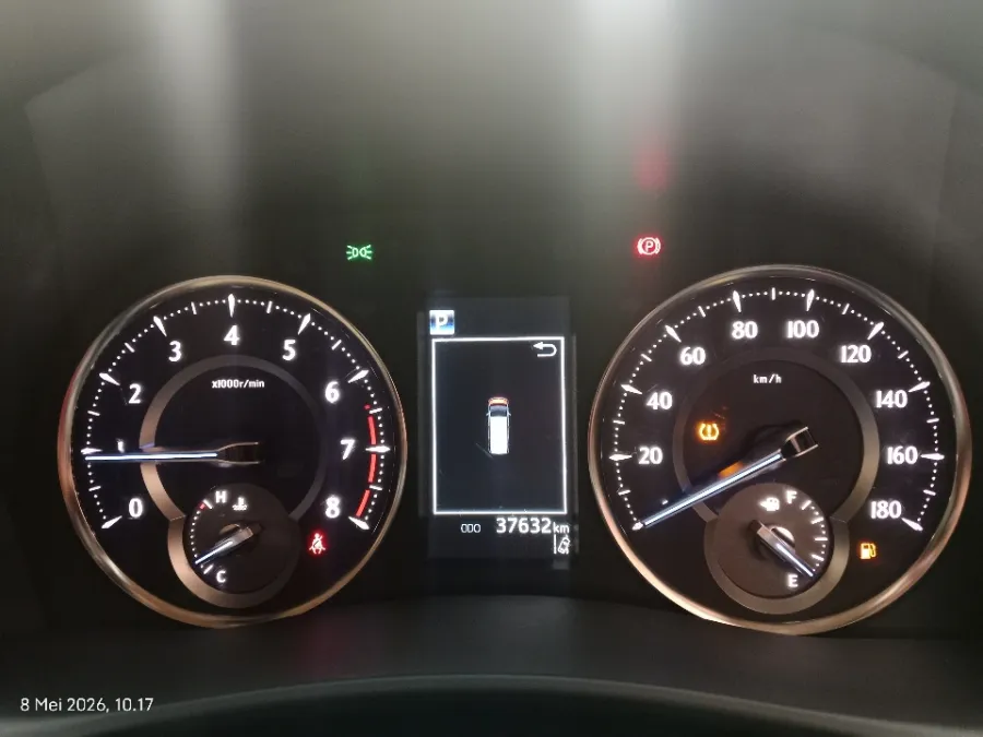 Foto Mobil Bekas Odometer Toyota Alphard 2.5 G tahun 2021