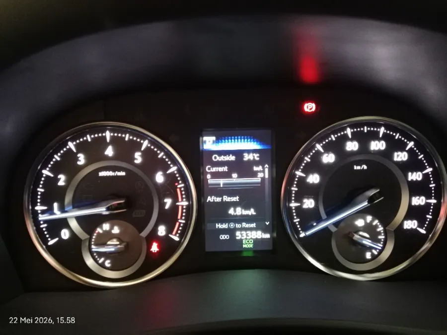 Foto Mobil Bekas Odometer Toyota Alphard 2.5 G tahun 2021