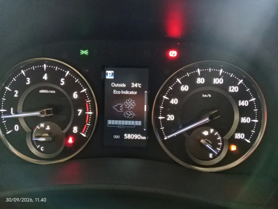 Foto Mobil Bekas Odometer Toyota Alphard 2.5 G tahun 2021