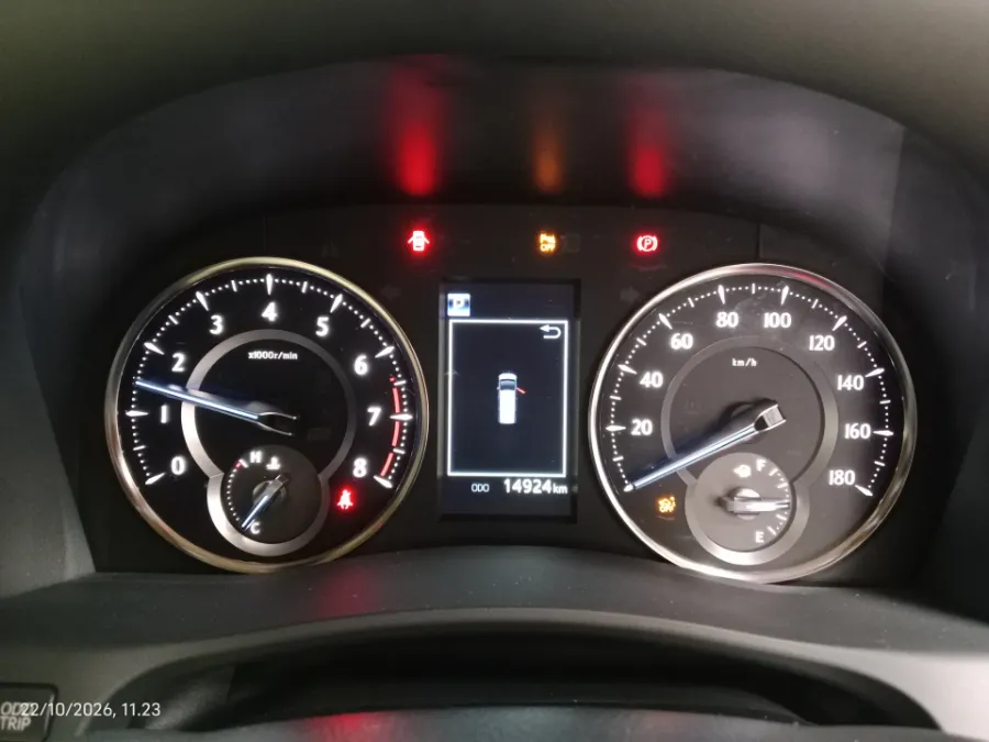 Foto Mobil Bekas Odometer Toyota Alphard 2.5 G tahun 2021