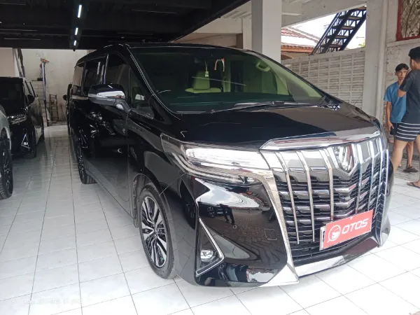 2022 Toyota Alphard 2.5 G - Foto 1 dari 6