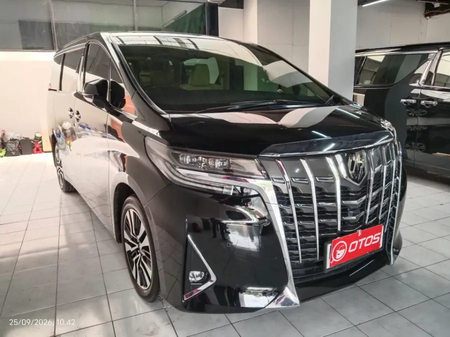 Foto Mobil Bekas Kanan Depan Toyota Alphard 2.5 G tahun 2022