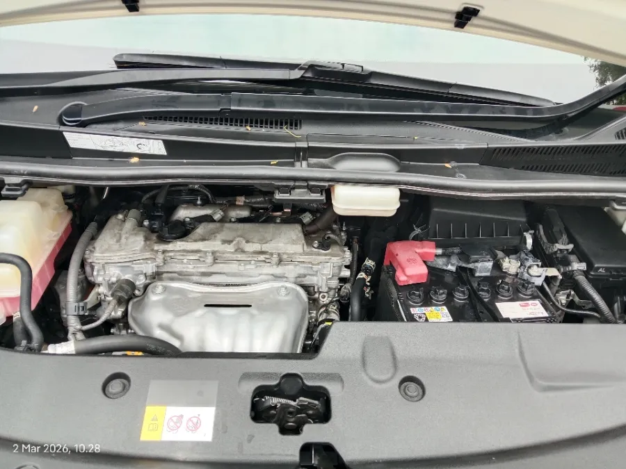 Foto Mobil Bekas Mesin Toyota Alphard 2.5 G tahun 2022