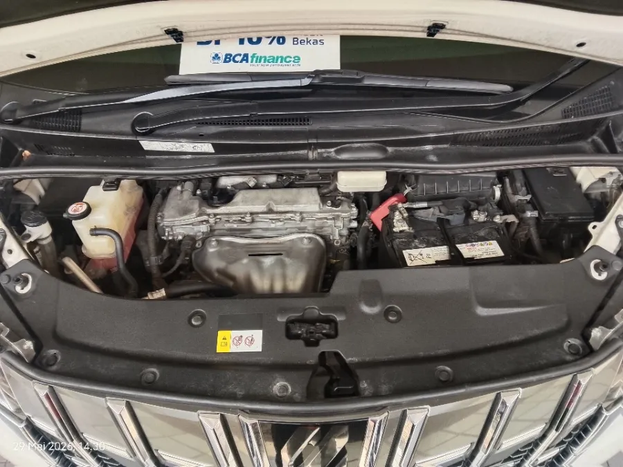 Foto Mobil Bekas Mesin Toyota Alphard 2.5 G tahun 2022