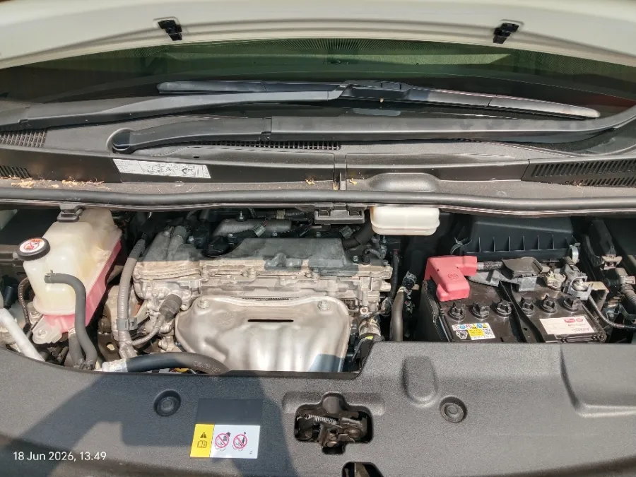 Foto Mobil Bekas Mesin Toyota Alphard 2.5 G tahun 2022