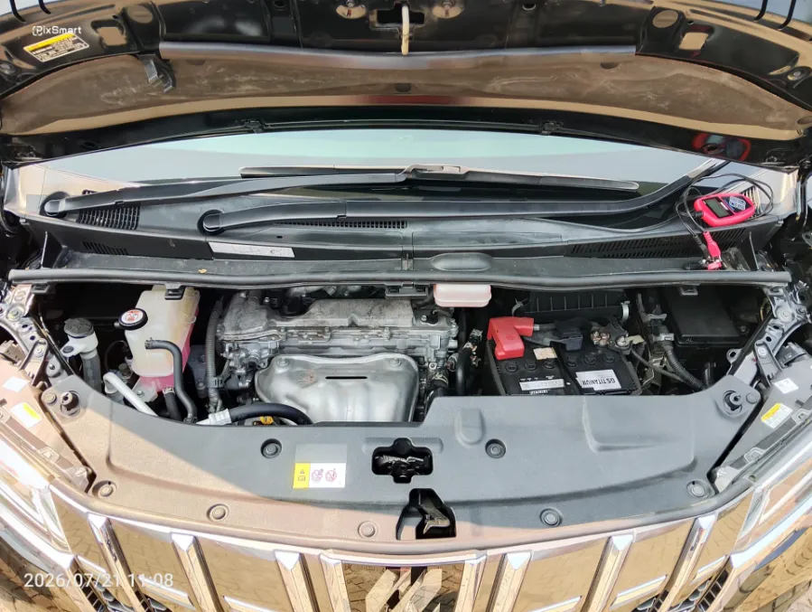 Foto Mobil Bekas Mesin Toyota Alphard 2.5 G tahun 2022