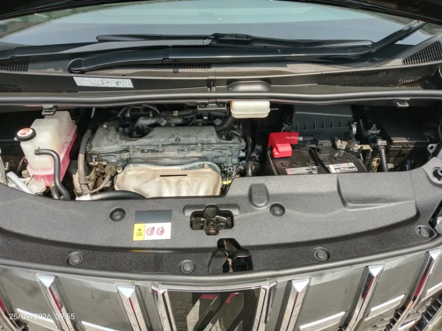 Foto Mobil Bekas Mesin Toyota Alphard 2.5 G tahun 2022