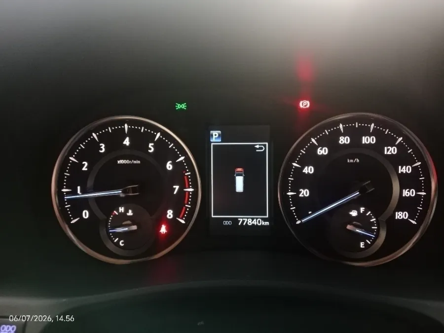 Foto Mobil Bekas Odometer Toyota Alphard 2.5 G tahun 2022