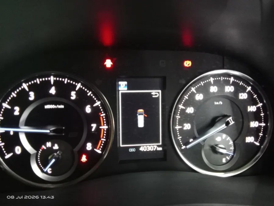 Foto Mobil Bekas Odometer Toyota Alphard 2.5 G tahun 2022