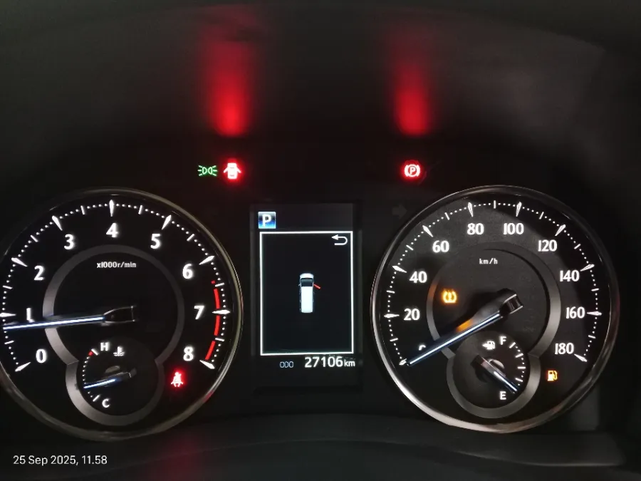 Foto Mobil Bekas Odometer Toyota Alphard 2.5 G tahun 2022