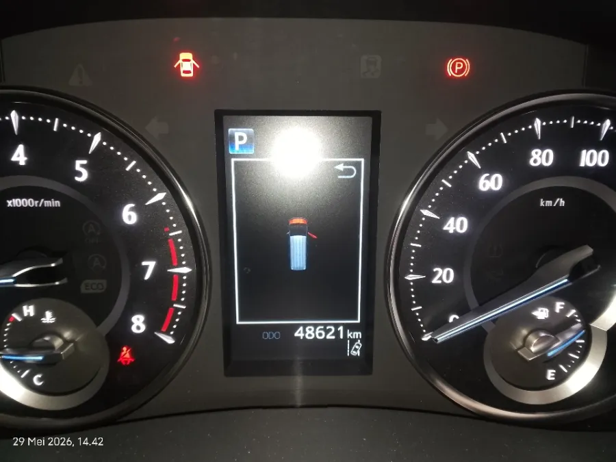 Foto Mobil Bekas Odometer Toyota Alphard 2.5 G tahun 2022