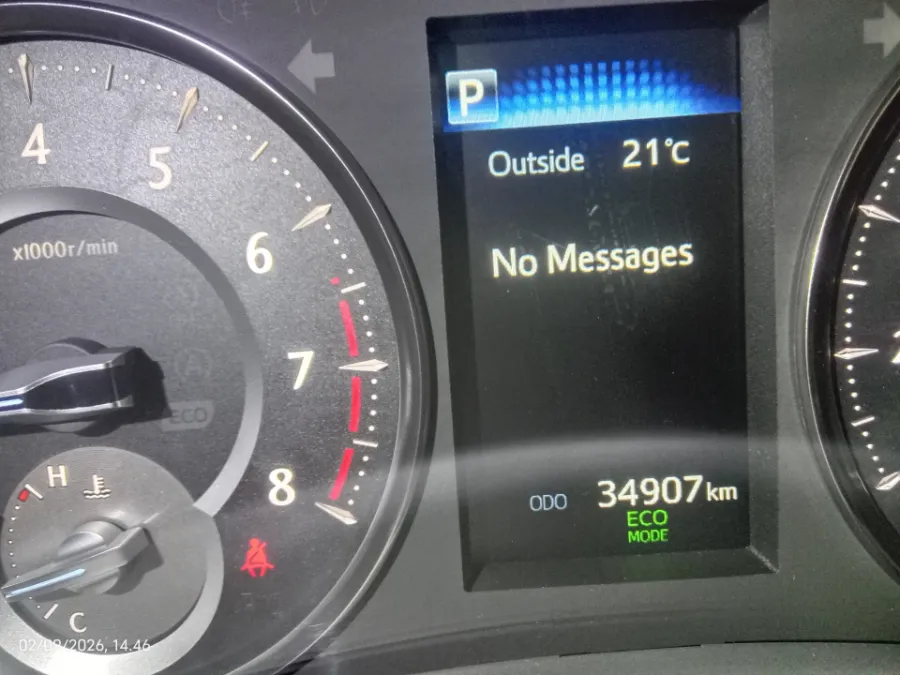 Foto Mobil Bekas Odometer Toyota Alphard 2.5 G tahun 2022