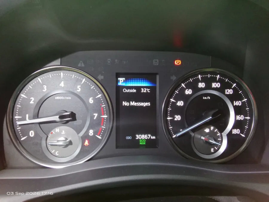 Foto Mobil Bekas Odometer Toyota Alphard 2.5 G tahun 2022