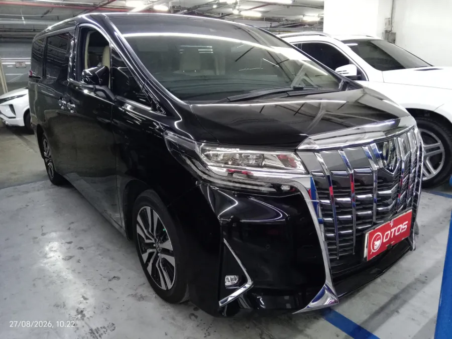 Foto Mobil Bekas Kanan Depan Toyota Alphard 2.5 G tahun 2023
