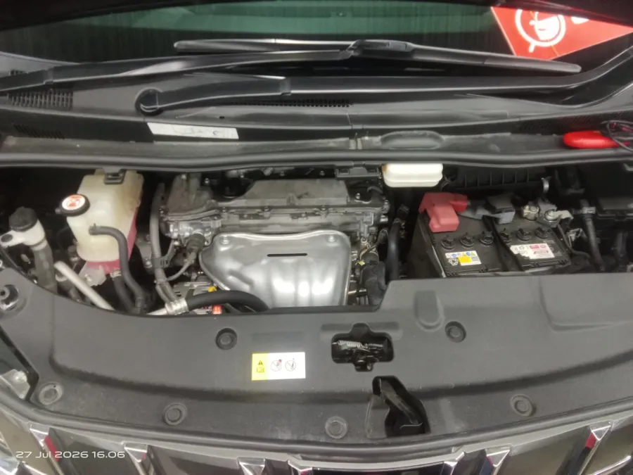 Foto Mobil Bekas Mesin Toyota Alphard 2.5 G tahun 2023