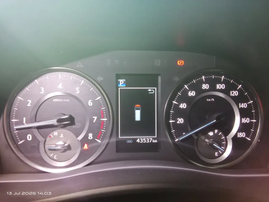 Foto Mobil Bekas Odometer Toyota Alphard 2.5 G tahun 2023