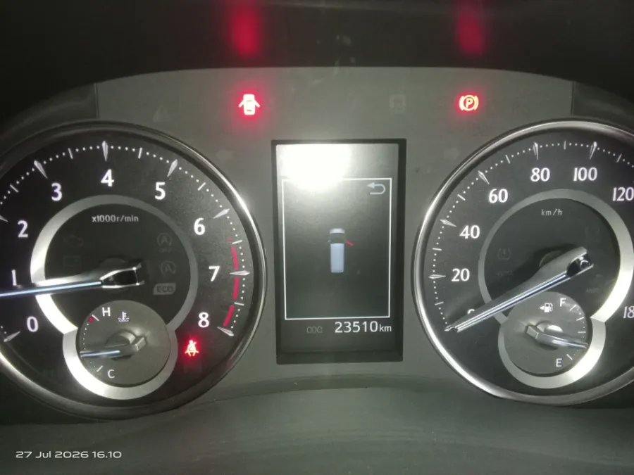 Foto Mobil Bekas Odometer Toyota Alphard 2.5 G tahun 2023