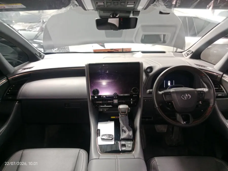 Foto Mobil Bekas Dashboard Toyota Alphard 2.5 G tahun 2024