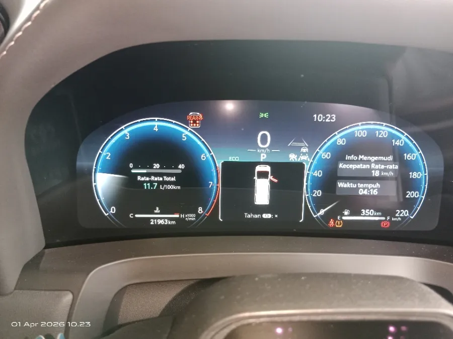 Foto Mobil Bekas Odometer Toyota Alphard 2.5 G tahun 2024