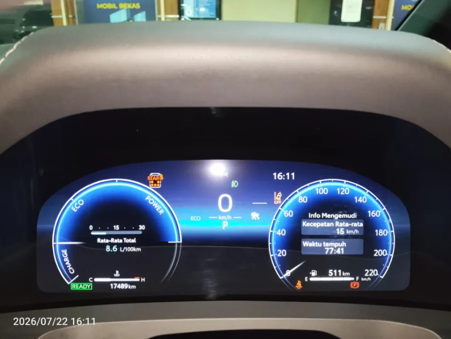 Foto Mobil Bekas Odometer Toyota Alphard 2.5 HEV tahun 2023