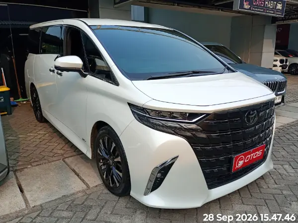 2024 Toyota Alphard 2.5 HEV