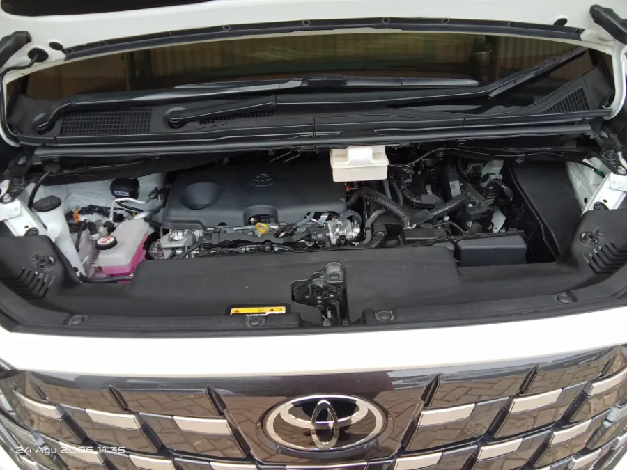 Foto Mobil Bekas Mesin Toyota Alphard 2.5 HEV tahun 2025