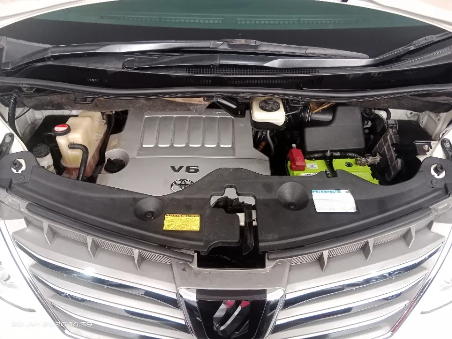 Foto Mobil Bekas Mesin Toyota Alphard 3.5 tahun 2014