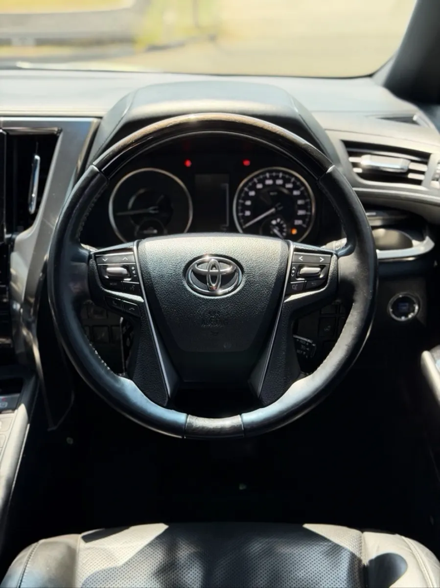 Foto Mobil Bekas Odometer Toyota Alphard 3.5 Q tahun 2019