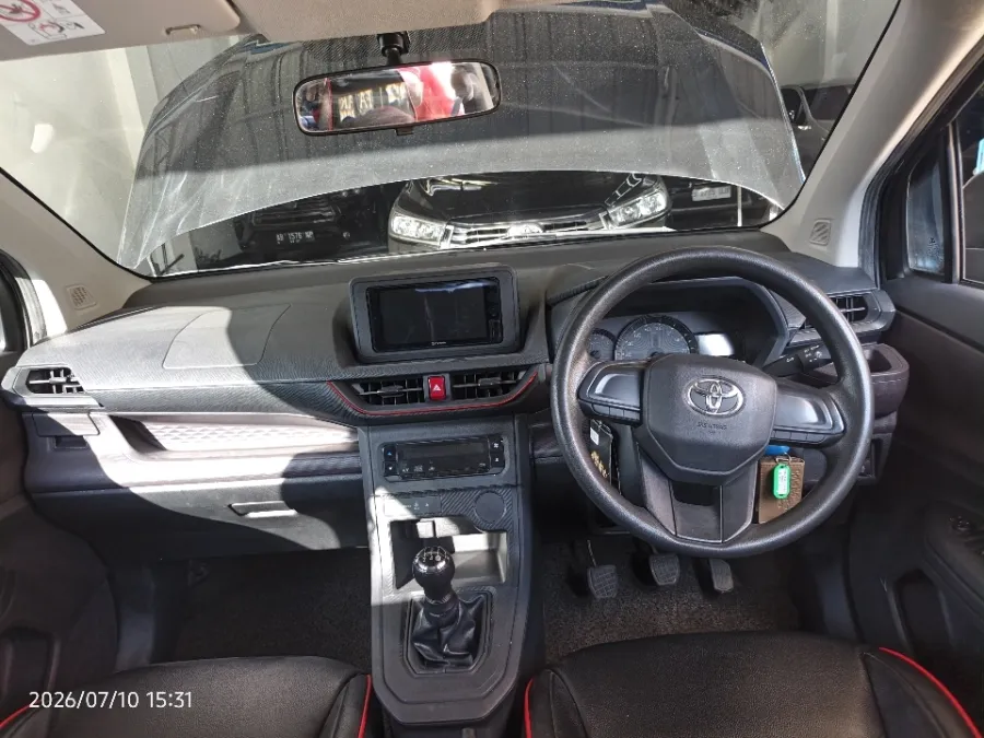 Foto Mobil Bekas Dashboard Toyota Avanza 1.3 tahun 2022