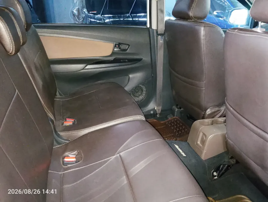 Foto Mobil Bekas Kabin Belakang Toyota Avanza 1.3 E tahun 2018
