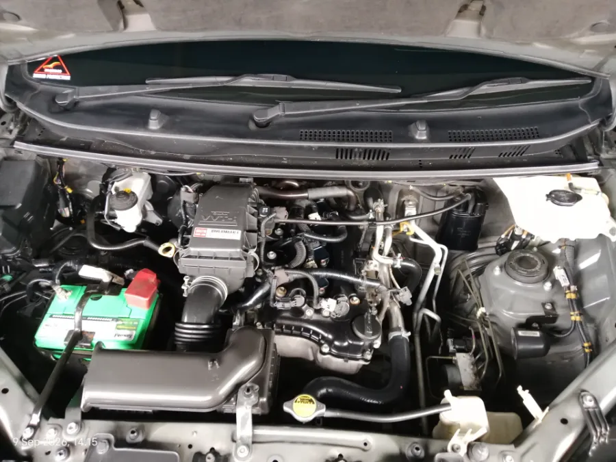 Foto Mobil Bekas Mesin Toyota Avanza 1.3 E tahun 2020