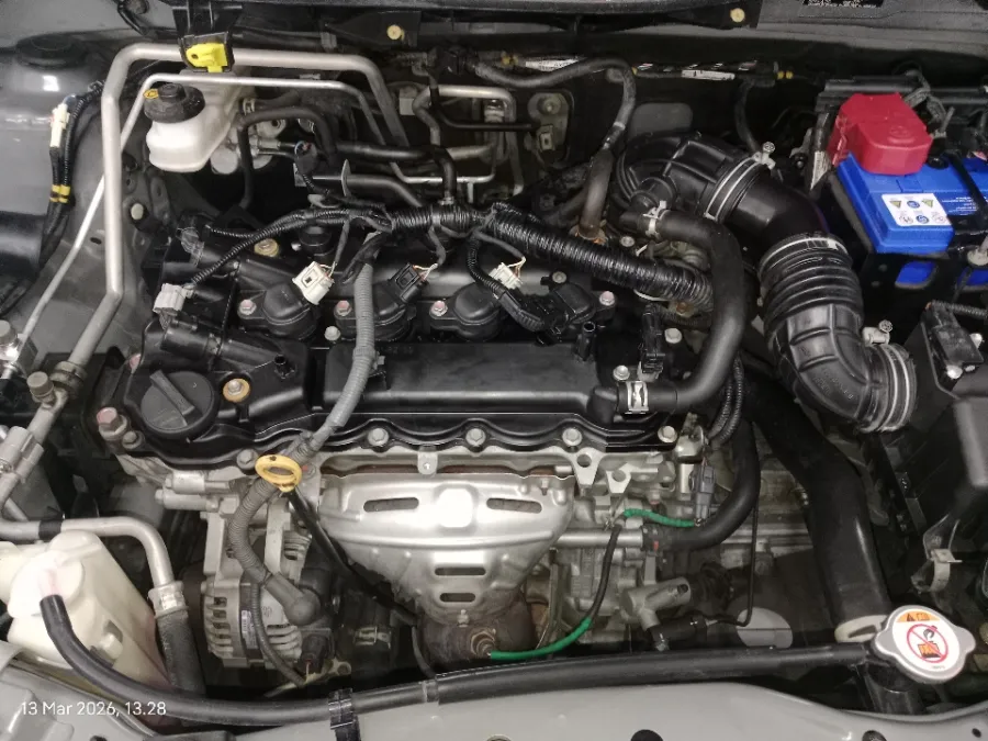 Foto Mobil Bekas Mesin Toyota Avanza 1.3 E tahun 2022